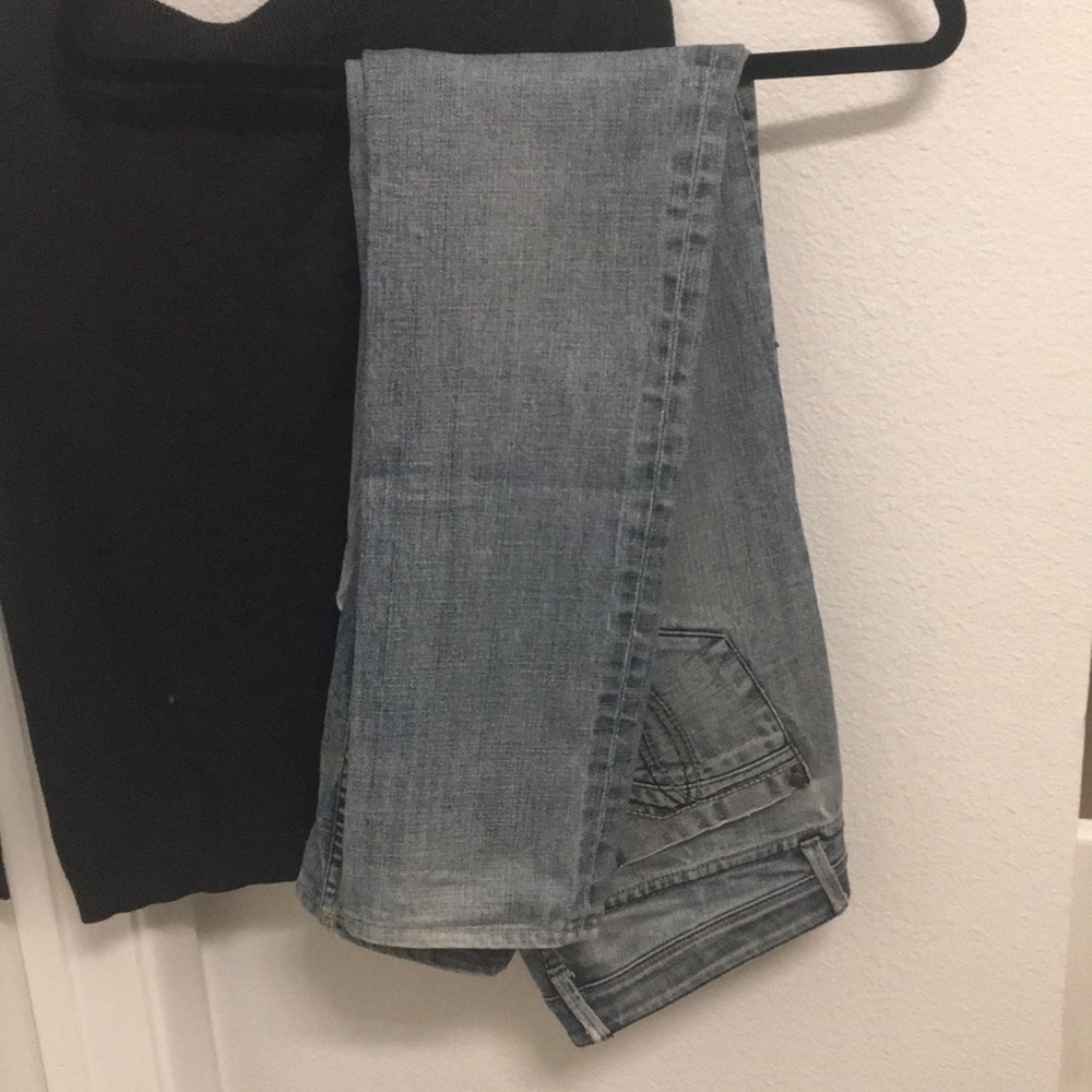 ✨ Moving sale 🚗- Level 99 Light Wash Jeans, Size 27 - Picture 3 of 11